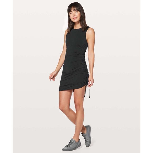 Lululemon Cinch It Dress in Black Women's Size 2 [small] - Picture 1 of 7
